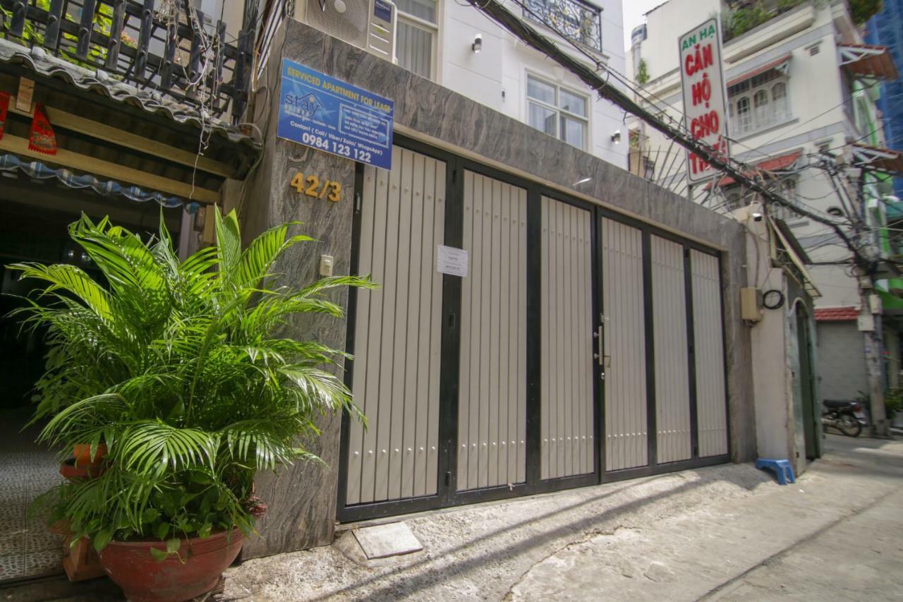 Reddoorz Near Quan Khu 7 Stadium Ho Chi Minh City Bagian luar foto