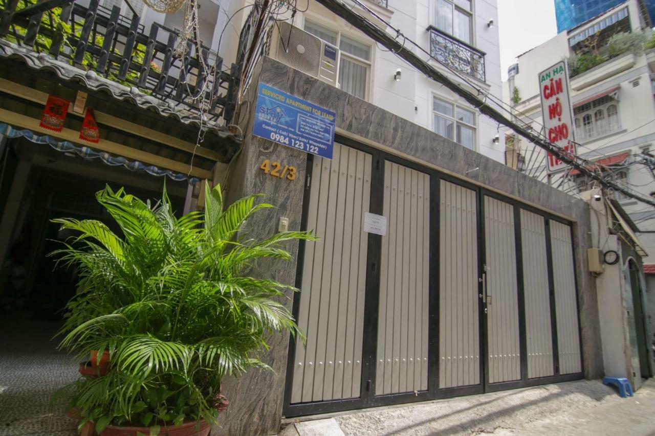 Reddoorz Near Quan Khu 7 Stadium Ho Chi Minh City Bagian luar foto